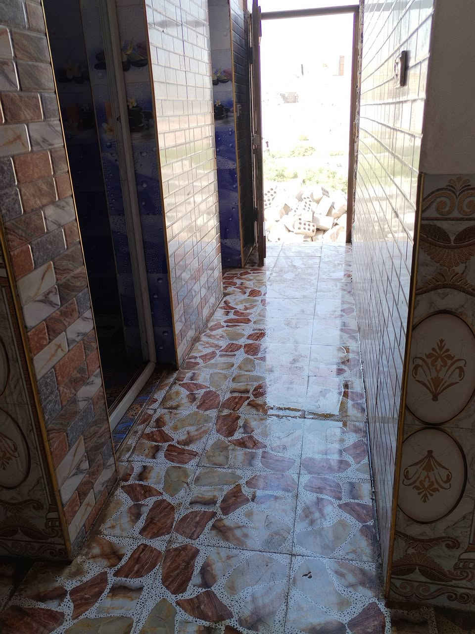 بيت للبيع 100 مربع ركن براكيه خلف جامع الخزاعل السعر 26 وبيه مجال للشراي


**إذا كنت صاحب هذا الإعلان وتريد حذفه لأي سبب، رجاءا أرسل رسالة إلى الدعم الفني**