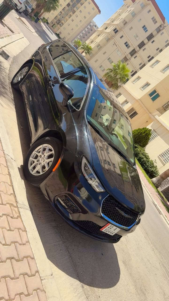 سلام عليكم فيوجر للبيع موديل 23 رقم اجره سياره بدون اربيك حدث فقط دعاميه ***********
