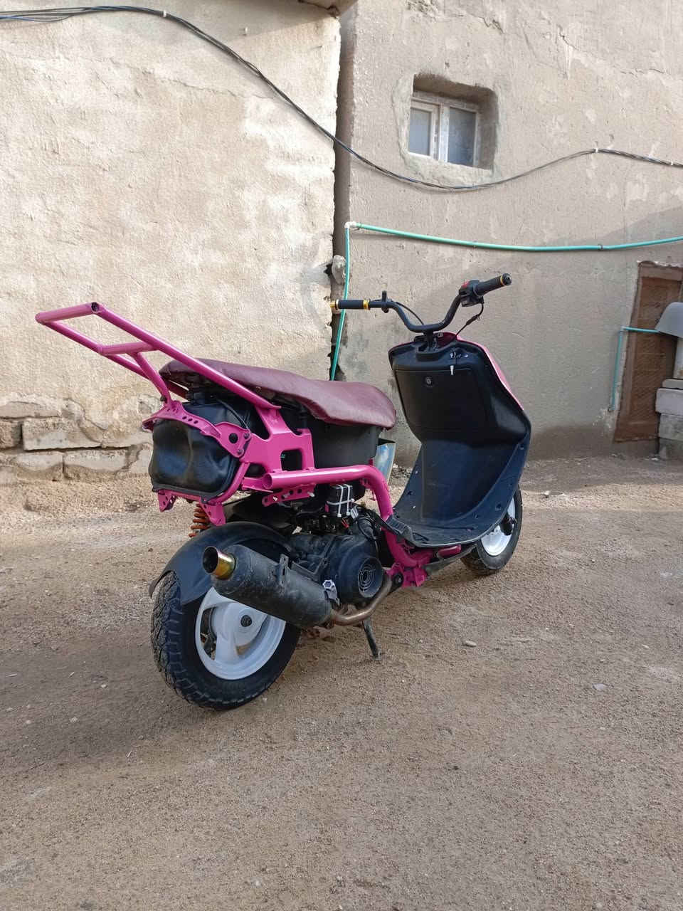 السلام عليكم فراشه حربيه محرك ماكس مفتوح ولفات فقط ناعمه دراجه تعمير نص ضفيره تايرات جدد شلعه ومعدل قطرة دهن وكلج خلفي رياضي كزوز رياضي سعر 300 وبيه مجال قليل مكان لبصره زبير رقم *********** رجائآ مو شراي لا تعبني
