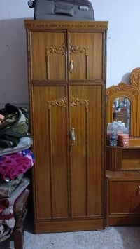 مرحبا غرفه اخشاب صاج ركم  تصمصم سويسري للبيع مستعجل على بيعتها  جديده ...