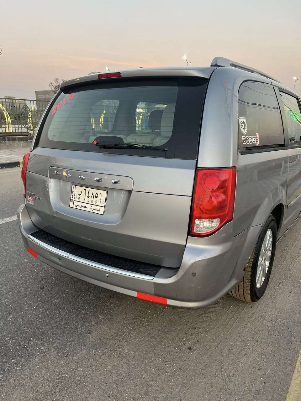 دوج كرفان 2014 رقم بصره الحادث جاملغ وبنيد بدون دواخل أبواب ميكانيك كير ومكينه كفاله  حداده أمامي وخلفي جديد مع التاير تبريد 3 قطع السياره جاهزه السعر 125
موقع السياره بصره جمهوريه
***********
***********
