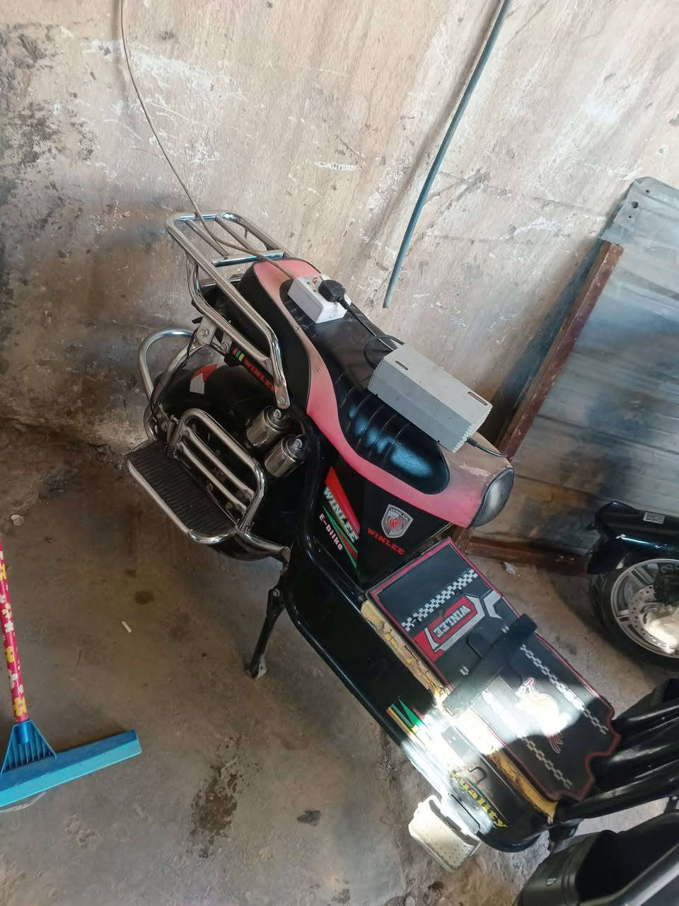 السلام عليكم عندي درجة شحن بيع بطارية جديد 6 38 مكانك بغداد حي العامل السعر 550  بيع او تراوس  شراي تصل رقم ***********
