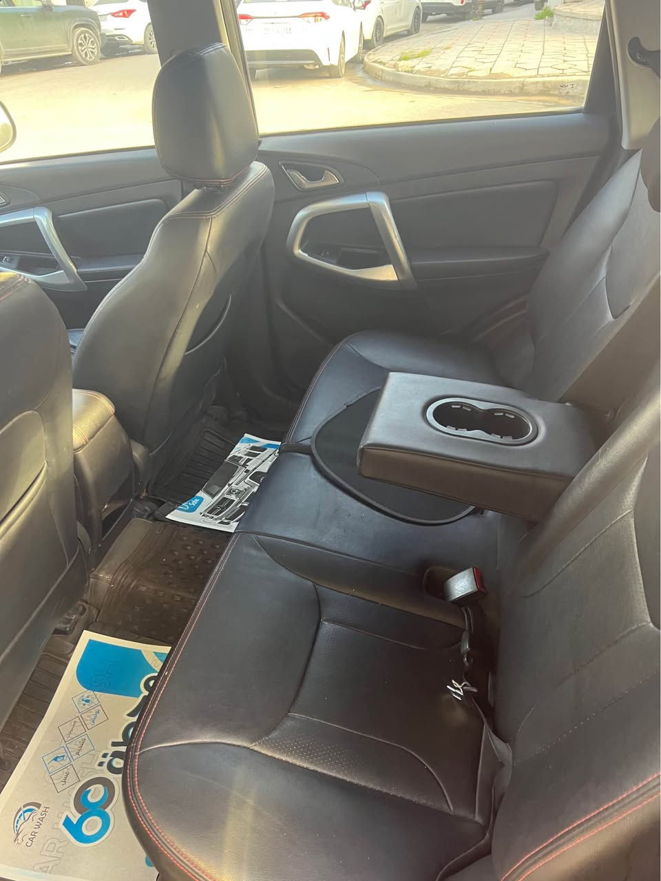 السلام عليكم 
تيكو 5 اسود سياره جديده بدون حادث بيها فقط ربع الداعميه الاماميه 
فول مواصفات عدا الفتحه
مكينة٢٠٠٠ 
كير ميكانيكي 
شاشه
حساسات 
كامرا
كشنات جلد
تحكم صفحتين
كروز سرعه
أشاير للمري
السياره جاهزه مناقصها شي 
الصدر نص عمر أو شي بسيط 
السعر ٩٤ وبيها مجال 
عنواني الكاظمية
***********
بالعافيه ع ياخذها بغداد, العراق
