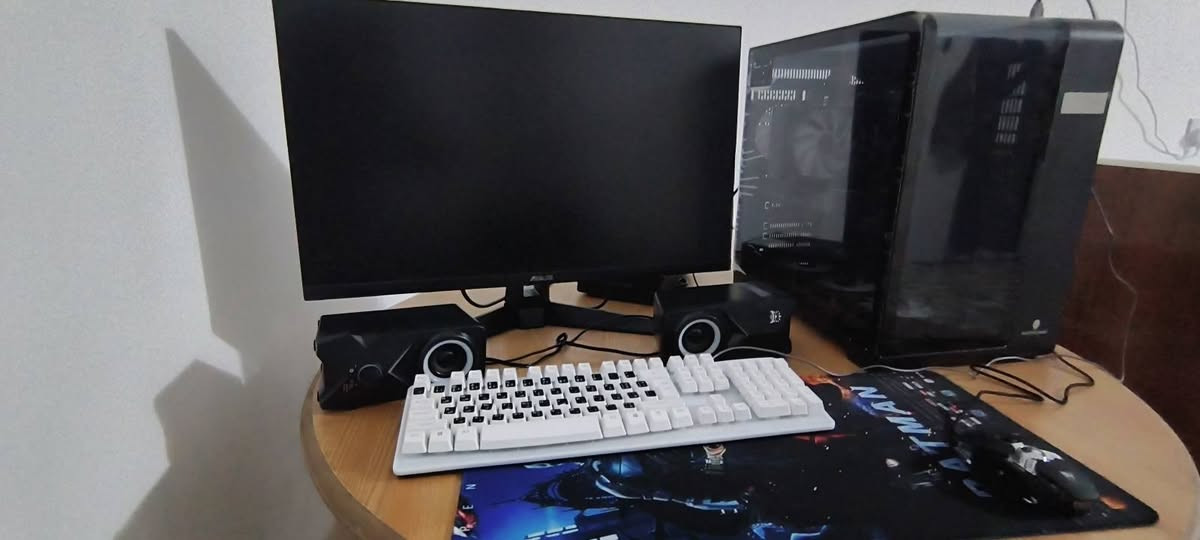 تجميعه gaming راقيه جدا مظطر على بيعته المواصفات موجوده داخل وصل الشراء مع وقت الشراء صارله عندي فقط 10 ايام شغلته يمكن خمس مرات السعر مليونين وبي مجال بسيط لان التجميعه جديده تكدرون تطلعون على تاريخ الشراء للتواصل على الخاص


**إذا كنت صاحب هذا الإعلان وتريد حذفه لأي سبب، رجاءا أرسل رسالة إلى الدعم الفني**