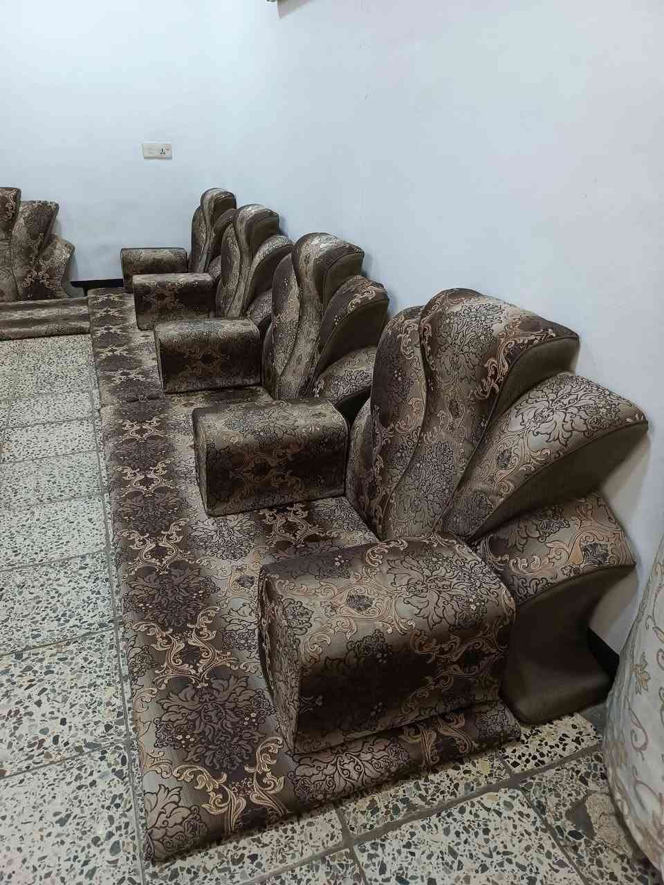 السلام عليكم ورحمه الله وبركاته//تخم ارضي للبيع نضيف جدا استيراد خاص مثل ما تلاحضون بصوره السعر //250/وبي مجال رقم الهاتف/// ***********متوفر واتساب مكاني بغداد الشعب
