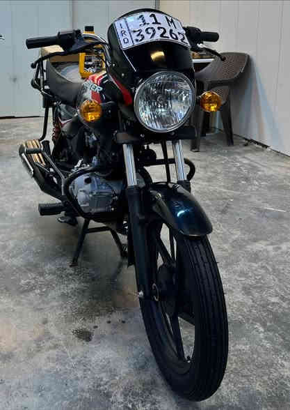 رقم بغداد زيروا   ‭***********
العنوان بغداد البنوك مقابل نادي النفط 
يوجد توصيل داخل بغداد وجميع المحافظات
