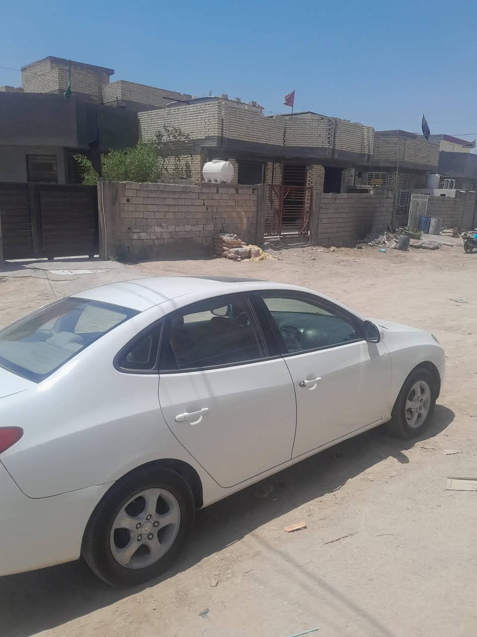 النترا ٢٠١٠ مكينه كير تبريد تخم تاير نظيف حداديه يراد الها السونار مرفق بصور للبيع تباع نقد او اجل حسب الاتفاق للإستفسار ***********
