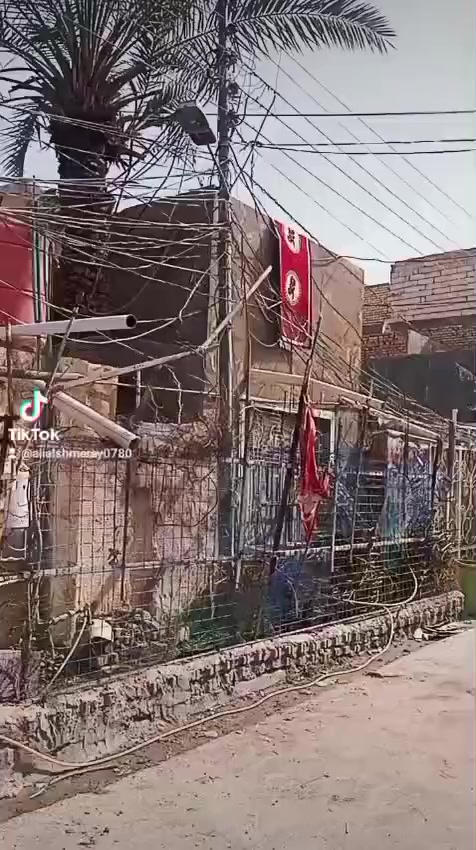 #اللهم_صل_على_محمد_وال_محمد
#بيت_للبيع
#العنوان_حي_العسكري_ثالث_فرع
#خلف_مول_السنبلة
#مساحة_200_م
يتكون الطابق الأرضي على
3 غرف نوم + صالة + مطبخ
+استقبال + صحيات داخلية وخارجية
#الطابق_الاول
3 غرف نوم + سطح
السعر 180 مليون مع المجال البسيط
للتواصل اكثر الاتصال على الرقم
*********** ابو عباس الخزعلي
