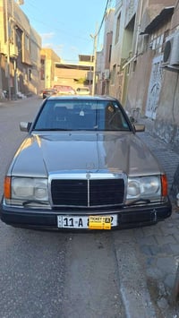 مرسيدس دب • مرسيدس E300 • سيارة مرسيدس ذهبي • مرسيدس موديل 1993 • سيار...