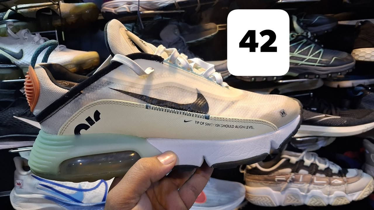 احذية باله اصليات
سعر 15 الف
مكاني بغداد شارع حيفا 
نزله ملعب نادي مقابيل معمل الثلج
***********
