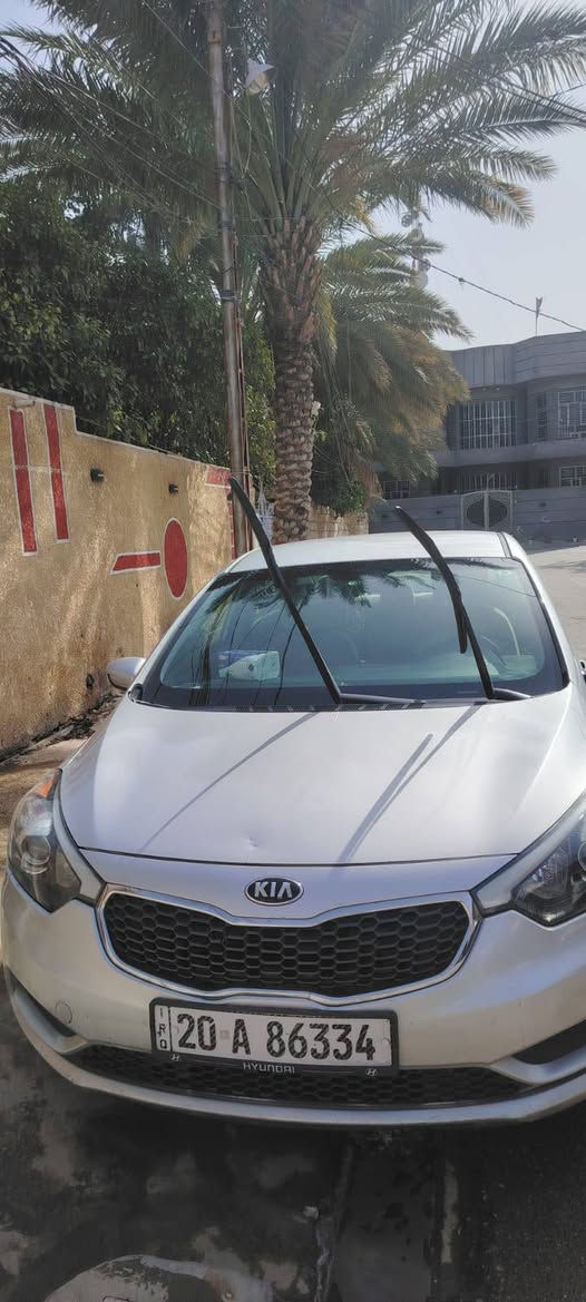 السلام عليكم فورتي امريكي 2016حادث جاملغ خلفي بيها مكانات صبغ ابيعلك حزام بدون معجون حدادية كير تبريد سياره جاهزة خير من الله محرك 2000دوش بي بخار بسمي رقم نكليزي ديالى تحويل مباشر سنوية لل 28 مكان ديالى خان بني سعد 
إخوان وحق هذا الشهر الفضيل مكلف بل نشر مارد على تعليق ولا مراسلة اتصلو على الرقم ‏‪***********‬‏
السعر 93
