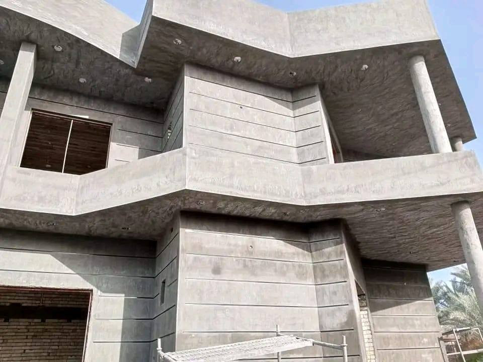 السلام عليكم خلفه  لبخ اسمنت شغل خاشن والنعم شغل درجه اولى تسليم هندسي وجايه صقل ناعم فوم كل انواع اللبخ السعر المناسب المكان بغداد الاعظميه للتواصل  *********** بي وتس
