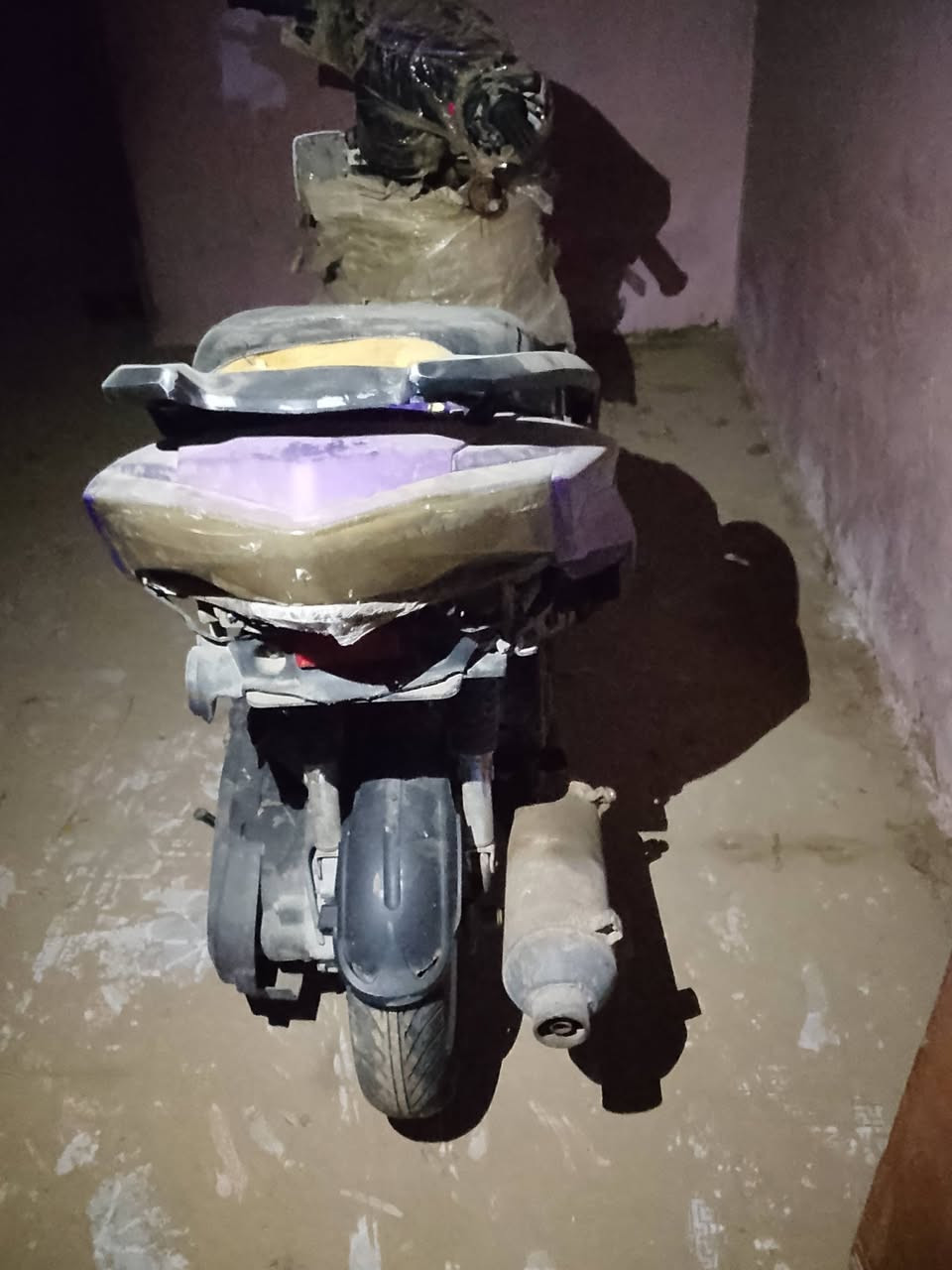 سلام عليكم دراجه سكنز صيني للبيع مكينه مجفته مره واحد عوزهه كابريتر مكينتهه خير من الله عوزهه ترتيب سعر 150ناصريه مركز


**إذا كنت صاحب هذا الإعلان وتريد حذفه لأي سبب، رجاءا أرسل رسالة إلى الدعم الفني**