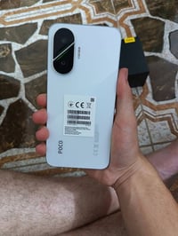بوكو F7 • ذاكرة ٢٦٤ • بطارية ٩٨٪