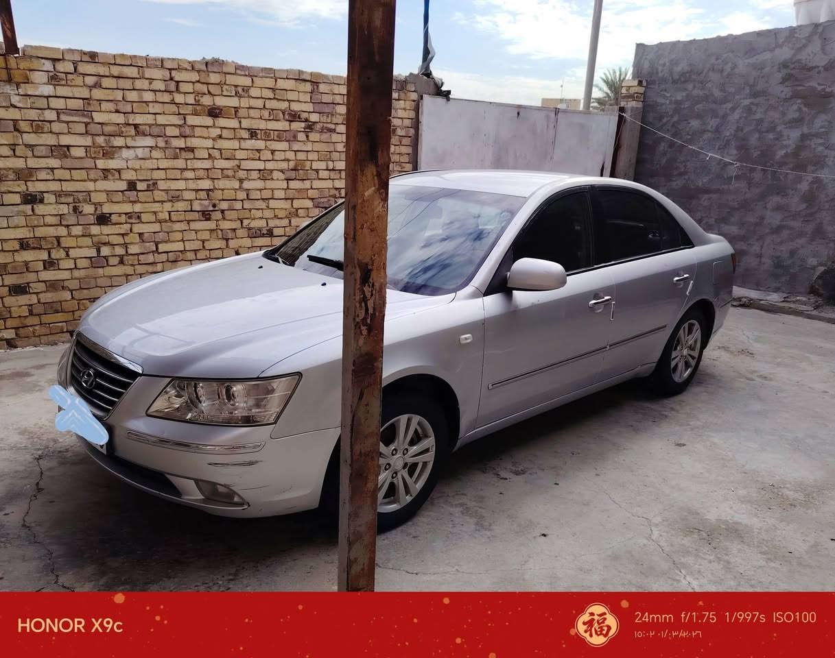 السلام عليكم سوناته 2010 أدوات كصه جنطه متوؤم نكليزي طبق الأصل أصل غاز مكينه وكير وحداديه وتبريد  كفاله دواخل كلش جديده السعر 47 مكان ديوانيه رقم *********** ترهم مراوس
