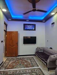 دار للبيع • ١٠٠م • على الساحه