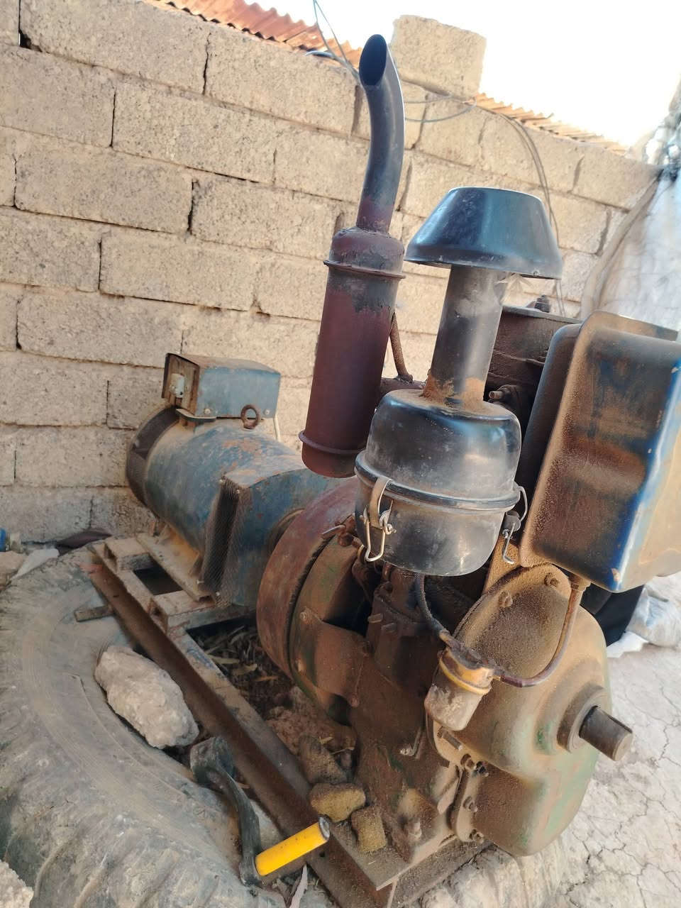 مولده بتر نظيه شرط هندر واحد تشتغل المكان قريه الزركه وسعره٣٥٠ وبيها مجال الي يحب يتواصل عل الرقم *********** / ***********
