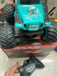 سيارة احترافية • قطعة تجنن