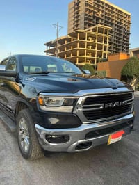 ‏رام BIGHORN للبيع موديل 2019 ( كلين تايتل ) ‏بدون حادث يعني  ‏باب طوي...