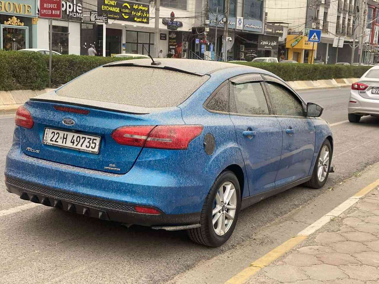 السعر88 ورقة
موديل 2016 

ممشي 172الف مايل 

 

قير و محرك بشرط 

السيارة باب سایق صبغ  بدون ارباک

مكان سيارة اربيل رقم تلفون*********** واتس اپ ڤایبر
