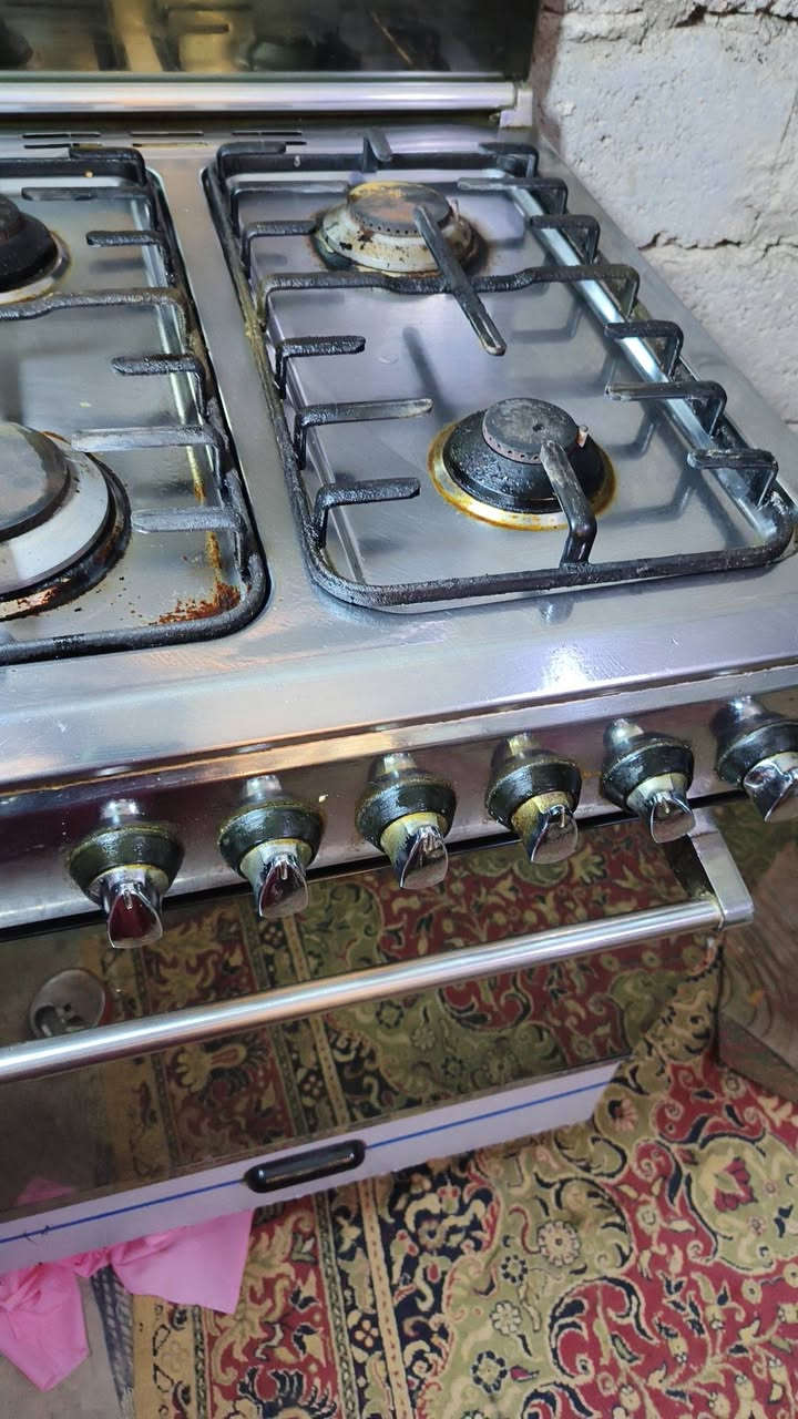 طباخ مصري فريشه اربع عيون الاصلي شرط شرط الفحص جديد استعمال قليل مكاني كربلاء حي النصر السعر 150 قفل اني ماخذه 350


**إذا كنت صاحب هذا الإعلان وتريد حذفه لأي سبب، رجاءا أرسل رسالة إلى الدعم الفني**