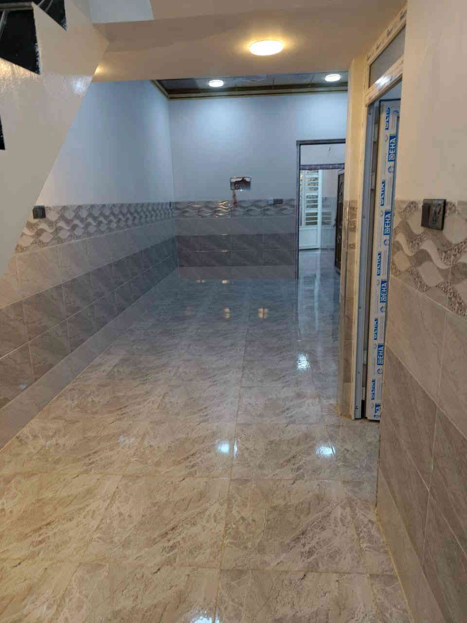 #عروضات_مكتب_قصر_نينوى

دار  للبيع حي الملايين الأولى قرب جامع الريان

المساحة ⬅️120
واجهه ◀️6 السعر 65مليون وبي مجال
طابق الاول ◀️غرف نوم صحيات وهول واستقبال ومطبخ وكرج وبيتونه 
  

 شارع تبليط بعرض 12 اتجاه شروق 

للاستفسار اكثر مراجعه مكتب قصر نينوى 
 او الاتصال على الارقام التاليه

نستقبل عروضكم العقاريه على الماسنجر أو الواتساب 
 
***********                                 
 
***********  واتساب                        ‬
