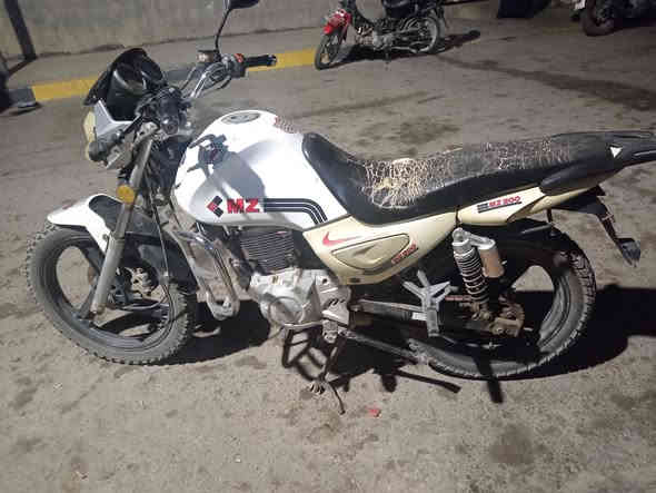 للبيع السعر ٦٥٠ الموديل ٢٠١٧ أوراق بي  يتصل علا رقم ***********
