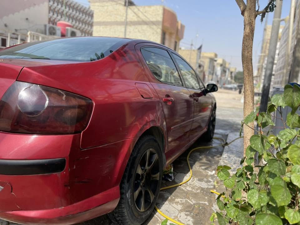 بيجو فرنسي 407
مديل 2008
محرك 2400 
تبريد شغال امامي خلفي 
شاشة اعطال وتحكمات 
تخم تاير جديد
حدادية نص عمر تقريباً 
رقم بغداد سنوية  ساقطة "باسمي" اتعهد بنقل ملكية وغرامات وتجديد سنوية  
السيارة جانت جاردة وصبغتها كلين عام بدون دواخل او ضربة 
سعرها ٦٥ ورقة وبيها مجال شوية تجي تكلب وتقتنع واني خادم 
مكاني نجف حي النداء ***********
