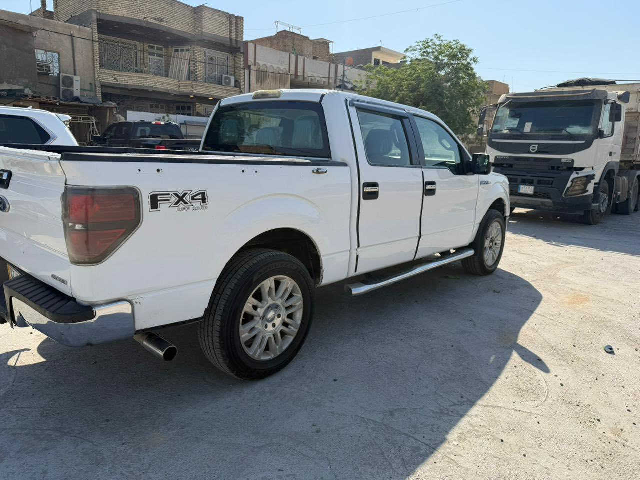 سلام عليكم فورد F150موديل 11رقم اربيل بسمي
محرك 8 المحرك المرغوب القتصادي 5.0
مكينه كير حدايه تبريد وي سويج شرط ثلج
تخم تاير جديد تشغيل عن بعد
سياره ربع مذب عليه مسويله ادامه قبل شهر بالشمال لكلشي للبيع او مراوس حسب القناعه
السعر 140 وبي مجال
***********
