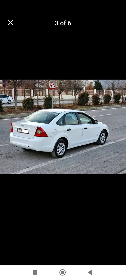 فۆردفۆکس.٢٠١٠مە ڕخوب.سێ پارجە ی بۆیاخ بە بێ ناوگرتن.هیج لێدراوێکی نیە.گێڕ مە کینە بە شە رت.کارە بایات بە شە رت.ساردوگە رم بە شە رت.جوارتایە ی تازە.ڕە قە م سە نە وی تازە ٢٠٢٩مانگی ٥.ژ.م.***********.نرخ٧٠ گە ڵا.شوێن جوارقوڕنە. شمشمل, السليمانية
