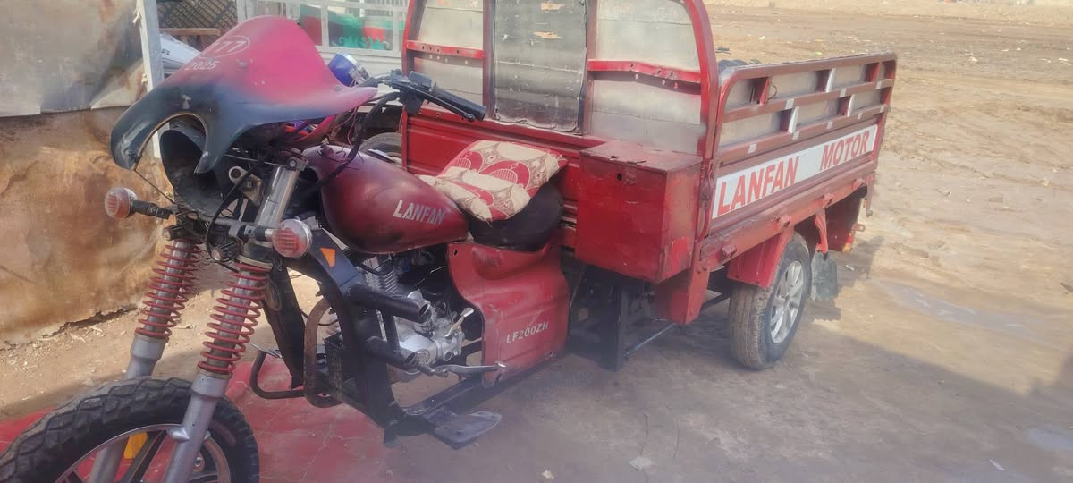 سلام عليكم ستوته لبيع وراق مكينه صار شهرين من شادها بس بيها خيط دخان ستوته خير من الله وكهربايات كامله سعر مليون رقمي ***********خابر وبيك خير وتدلل مكاني عماره
