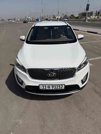 سورنتو البيع موديل18ماشية79نص فول بيها صبغ قليل بل بنيد وبارد قليل خلف...