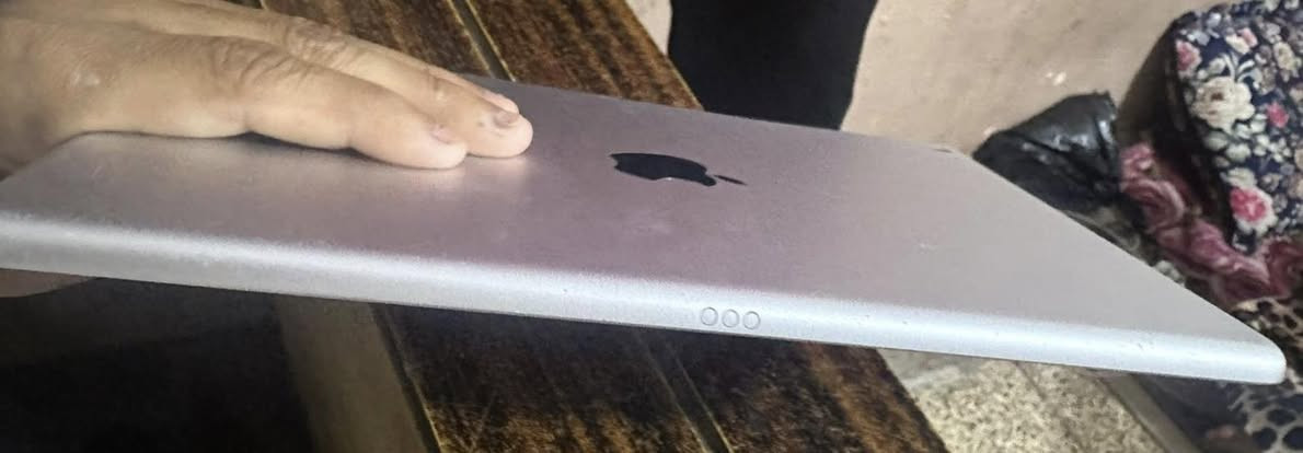 السلام عليكم ايباد 7 للبيع جهاز مكفول من التبديل القطع/ سعر (150 )مكاني بغداد حي النصر /هـ***********/
