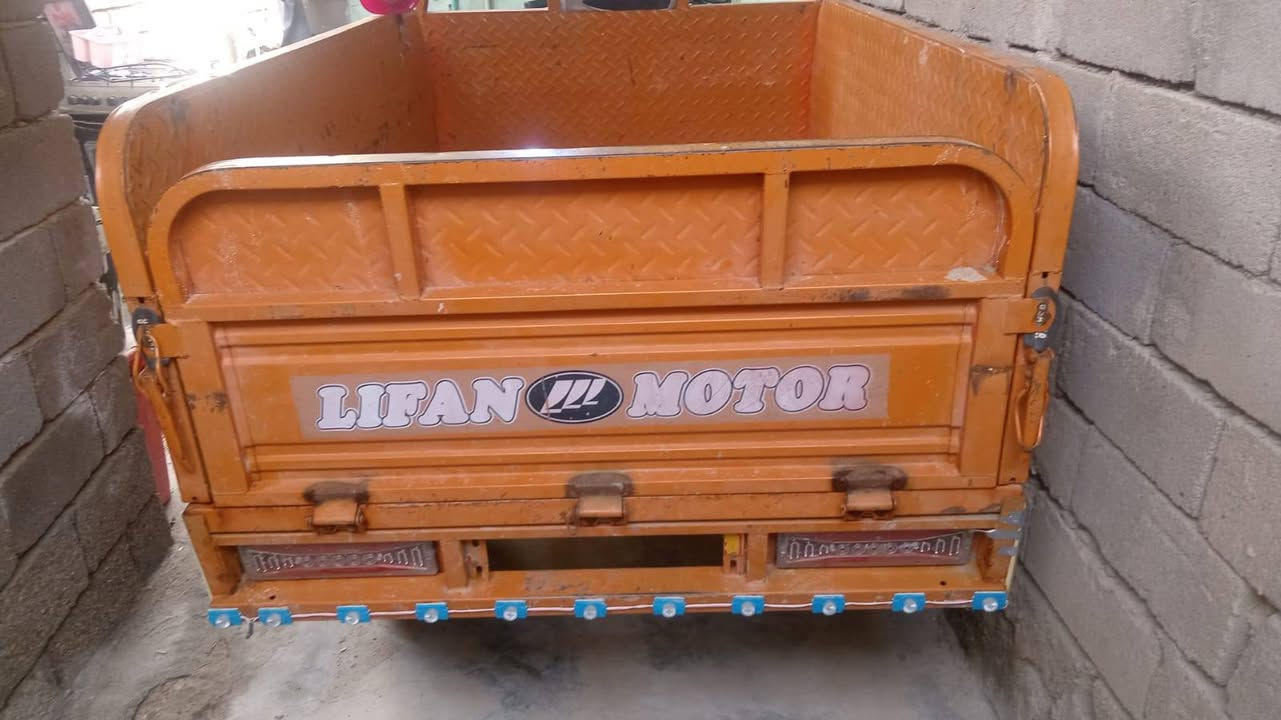 سلام عليكم ستوته للبيع الشراي يتصل على هاذ الرقم ***********
