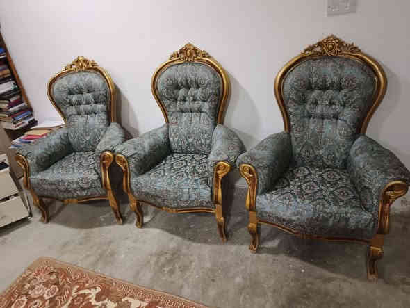 تاقمی قەنەفەی 9 نەفەری شاز نرخی 250 هەزار *********** سلێمانی السليمانية
