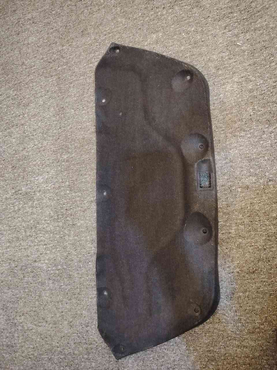 السلام عليكم عندي بطانة صندوك اكسنت مضلع هية وكلبساتة جديدة سعرهة ٣٠ والمسجل ٢٠ والشاشة اندرويد جديدة ممستخدمة حاله حال التاب سعرهة ٤٠ للاتصال ***********
