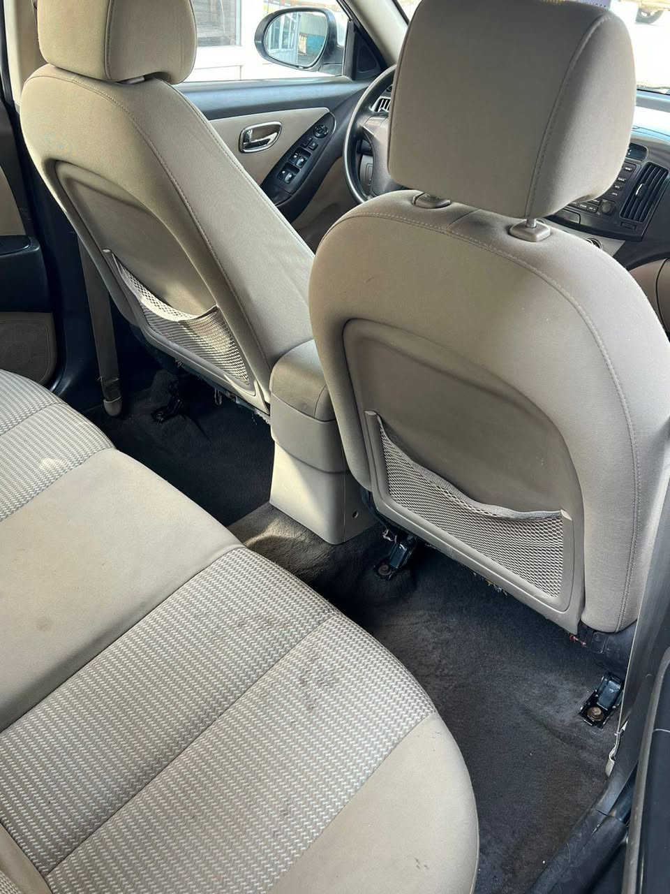 السلام عليكم من رخصة الادمن المحترم
النترا 2010 بيه قطعه ونص والسونار مرفق  والباقي كفاله عامه 
محرك 1600 مامفتوح كير حداديه تخم تاير تبريد تلج بسم كردي تحويل وكاله حسب قناعه المشتري 
السياره جديده بعد احلى من الصور السعر 99وبيه مجال حك الجيه مكانهه بابل القاسم 
***********
***********
