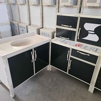 دواليب • ديكور منزلي • أثاث منزلي