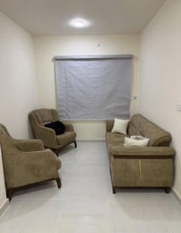 مستخدم  10 ايام فقط ( 5 مقاعد) السعر 400 الف قفل المقاعد طبيه  اسرع وا...