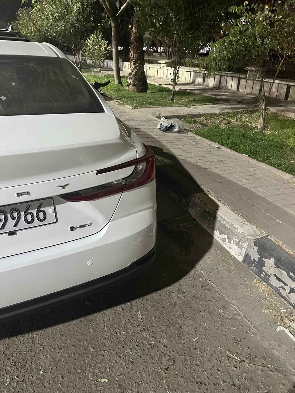 سلام عليكم كامري عبداللطيف جميل للبيع ماشيه 3 الف السياره جديده كلش بدون اي شي من البارد ولشخط وبسمي تحويل ثاني يوم السياره جديده حيل بعد ماشيه 3 الف بس السعر 39 مليون رقم بغداد الاتصال ***********
