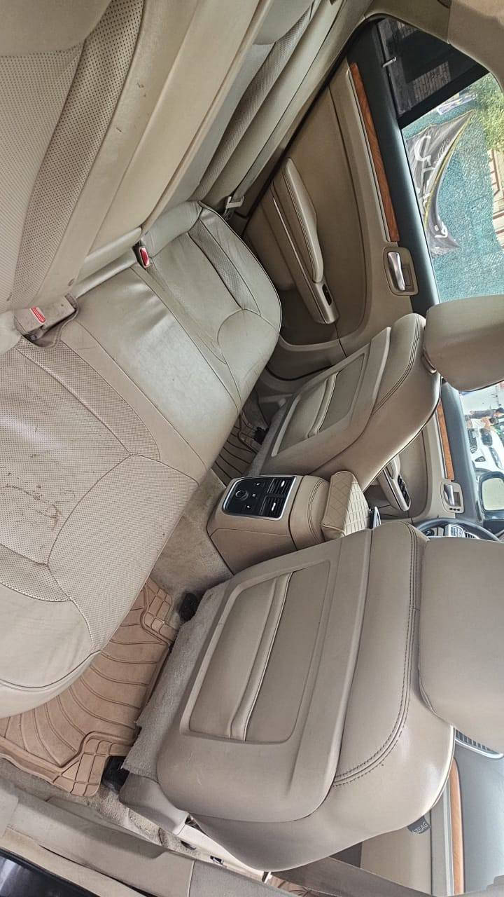 أوباما 300C
موديل 2013
محرك 5700 R/T
تو ويل
وارد خليجي
فول مواصفات (ما عدا الفتحة)
السونر موجود
رقم بغداد باسمي
السعر: 160 (وبيها مجال للطيبين)
للاستفسار الاتصال على:
📞 ***********
📍 بغداد – البلديات
