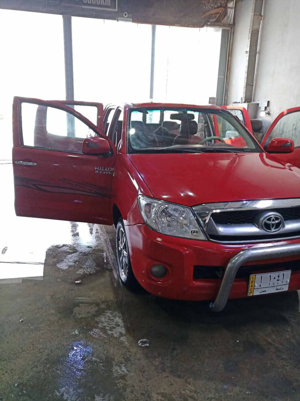 السلام عليكم البيع بيكم تيوتا 2011اوتماتيك سعوديه تخم تاير الاصلي حداديه جديده رقم واسط سنويه م مجدده السعر اتصل وتدلل***********
