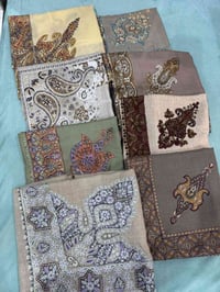 غتر عمانيه كبيره للبيع اصليه بسعار مناسبه للتواصل والاستفسار 078654480...