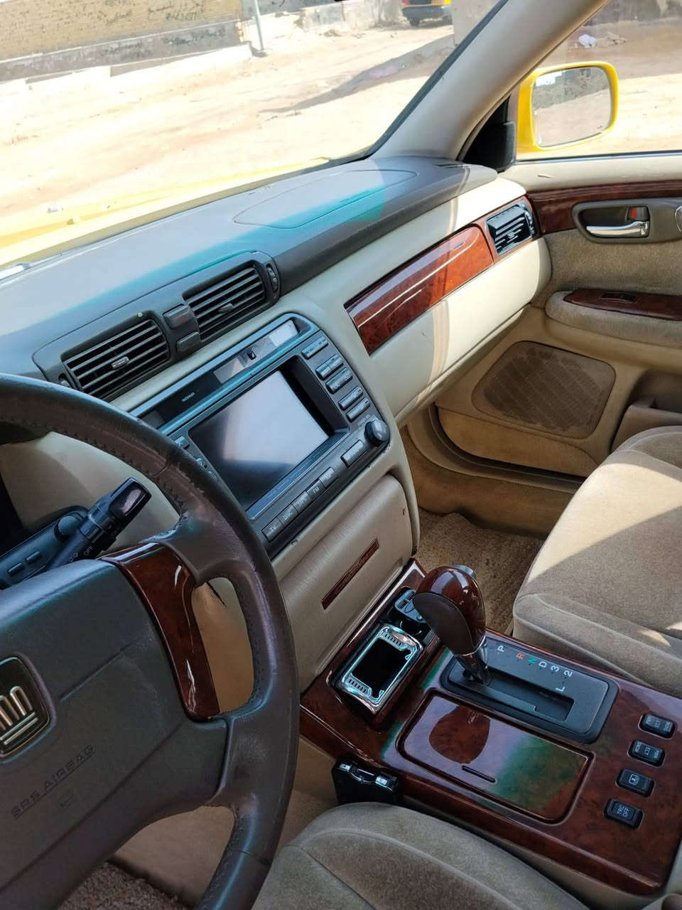 السلام عليكم ملكه للبيع كفاله عامه  سياره اصوليه مدفوع كمرك معامله مسوي وحاجزله /  رقمه بغداد صدامي السياره اكفل رسمياته  أربع دكم فول عده الفتحه تحويرت نجف فوك وجوه مصفره هيه ومرور خطه نجف بغداد   السياره جاهز عل اخر حبايه لتوضيح اني مكلف بل نشر سعر السياره التصل ابراعيه وهو يكلك رجا اقره المنشور قبل لا تعلق تريد تفاصيل التصل بل رقم ‏‪***********‬‏ غير متواجد عل فيس واتساب موجود.  حسنين الشمري
