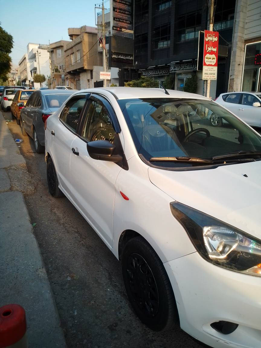 فۆرد فیگۆ 2018 سپی گێر تۆماتیک گێڕ و مەکینە و تەبرید بەشەرت سەنەوی تازەیە  3 پارچەی کلێری ئەمریکایە 2 پارچە پەمپە بێ ناوگرت سەیارەی ماڵە بێ مەسروفە نرخ  82 مەجال ژ.م *********** السليمانية, العراق
