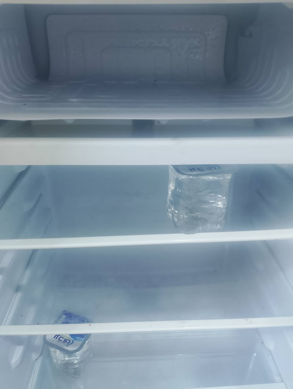 سلام وعليكم عندي هاي ثلاجه مشتريه علئ ايدي جديده بل باكيت سعره 125 وبيه مجال مكاني بغداد حي جهاد


**إذا كنت صاحب هذا الإعلان وتريد حذفه لأي سبب، رجاءا أرسل رسالة إلى الدعم الفني**