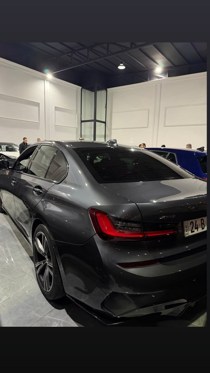 BMW 3 series 330 Xi 2022
للبيع…
بي ام دبليو ٣٣٠ اكس درايف…
موديل:٢٠٢٢
السيارة بيها قطتعين صبغ..
ممشاه ٤٥ الف..
بدون دواخل… 
للاستفسار ***********📞
