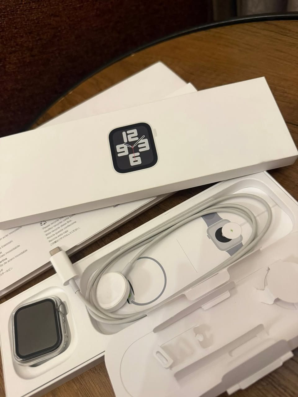 ساعة ابل Apple Watch SE (الجيل الثاني) (GPS حجم 40 بطارية 100‎%‎ الساعة جديدة شخط مابيها ومحدثة اخر تحديث السعر استخدام قليل جداً السعر 200 الف مكاني بغداد الكرادة


**إذا كنت صاحب هذا الإعلان وتريد حذفه لأي سبب، رجاءا أرسل رسالة إلى الدعم الفني**
