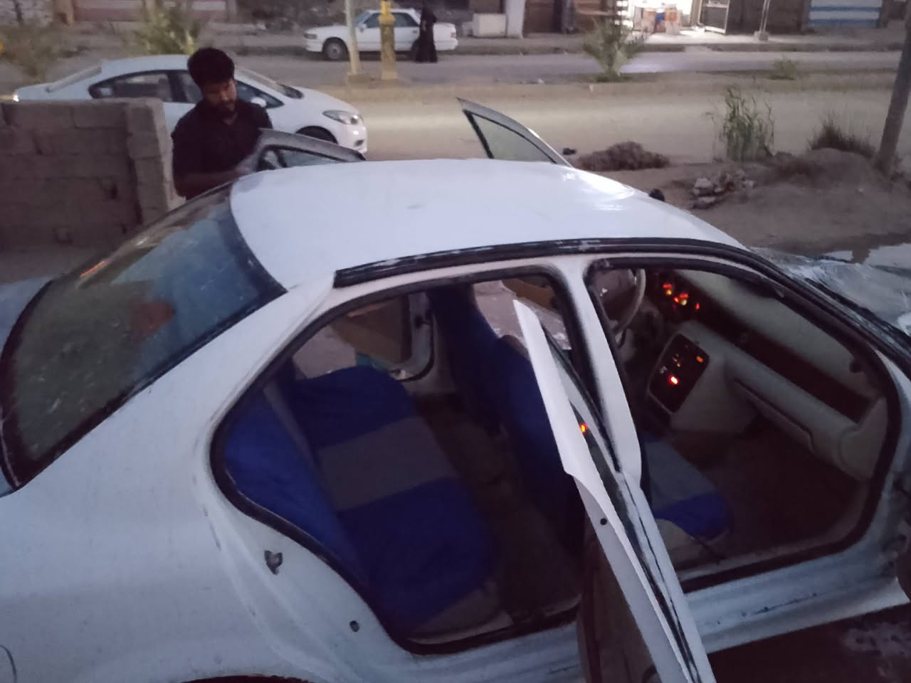 سلام عليكم سمند ١١ سياره خير من الله حدادي تبريد مكينه نضيفه وكير فرنسي سياره نضيفه وخير من. الله بيع او مراوس بكريت وانطي فرق اذا نضيفه سنويه ل٢٨ مداور 
السعر ٢٥ وبيهه مجال ***********

