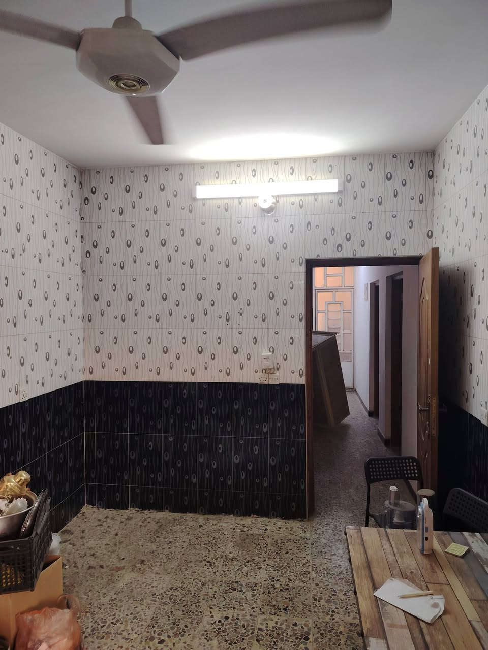 دار للبيع مساحه 100م الواجهة 8 ونزال 12 ونص عرض الشارع9م الموقع سبع ابكار شارع مشتل عايد سند25 لتواصل و الاستفسار اتصل على الرقم ***********
